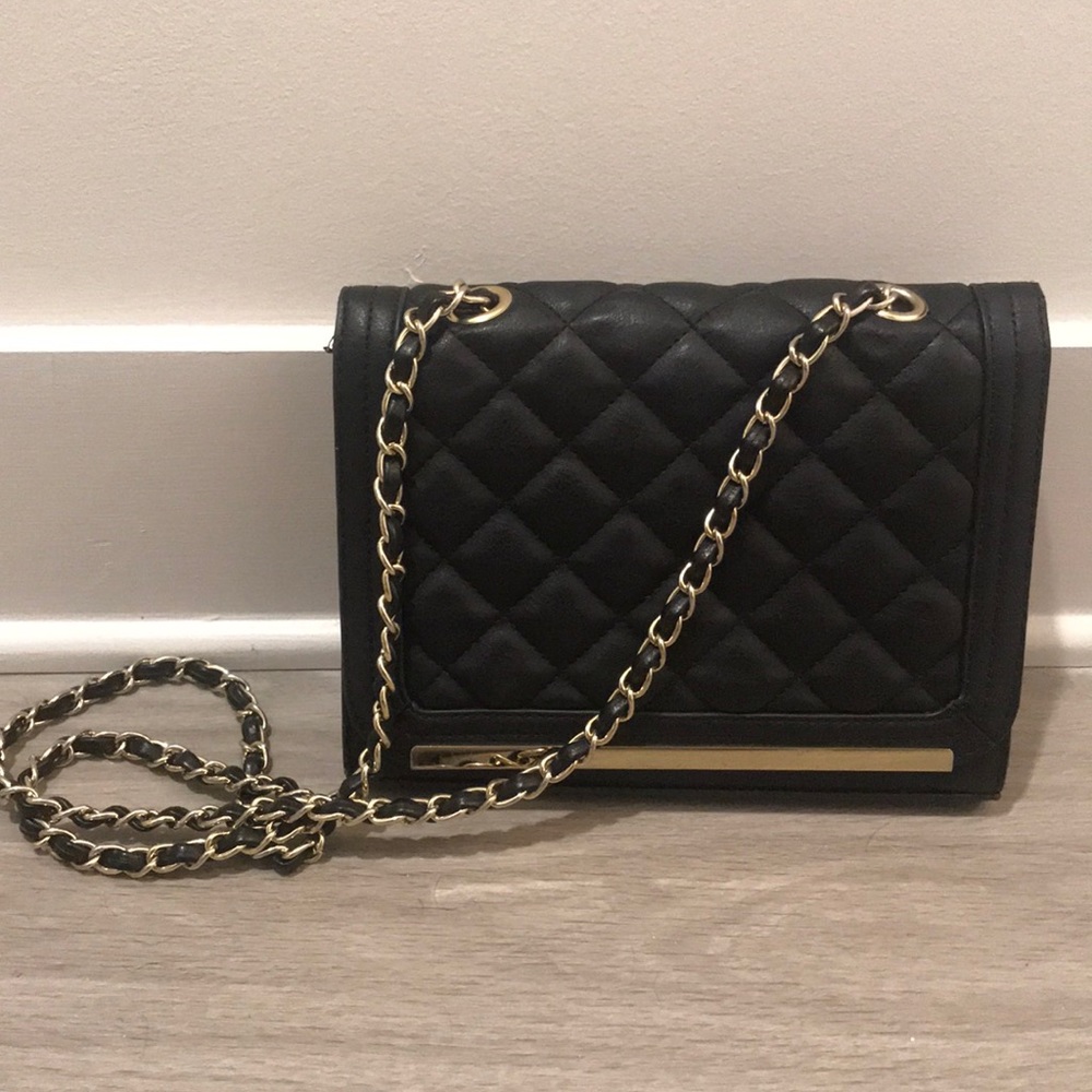 Black Faux Leather Chanel looking purse